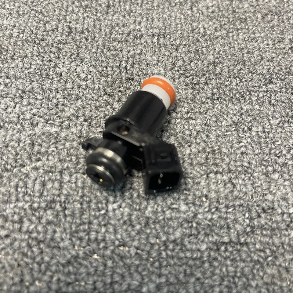 2Pcs Fuel Injector 15710-10G00 For Suzuki GSX-R1000 GSXR1000 2003 2004 2005 2006 - Image 4 of 4