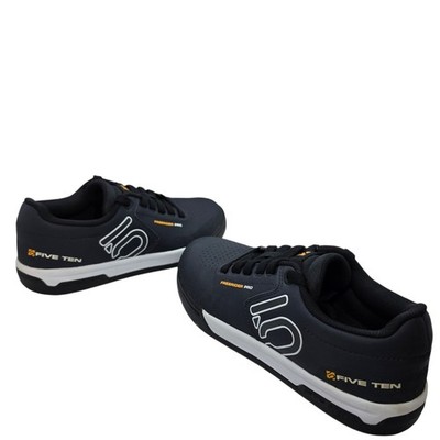 Five Ten Freerider Pro MTB Shoes Mens 8 Womens 9.5 Black White Orange 5316