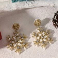 SNOWFLAKE Seed Bead Earrings NWT