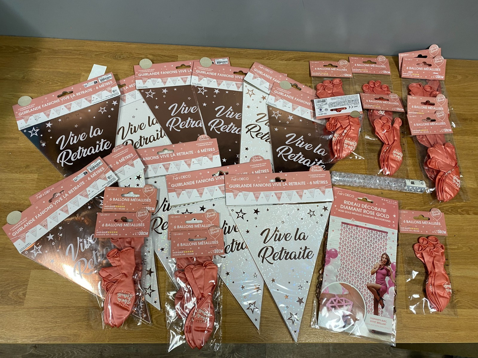 Décoration rose gold en kit vive la retraite pour pot de départ entre collègues