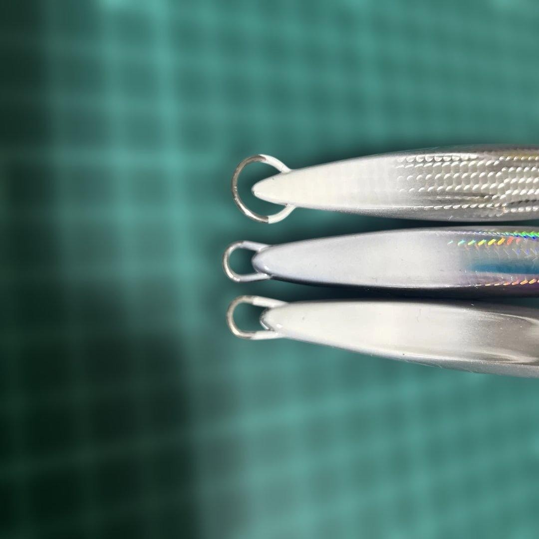 UROCO Metal Jig Fishing Lure Short 200g, 250g, Used, Outdoor Sports Equipment - Image 4