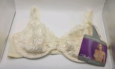 Playtex Secrets 36C pearl  rosebud embroidery Underwire bra NWT