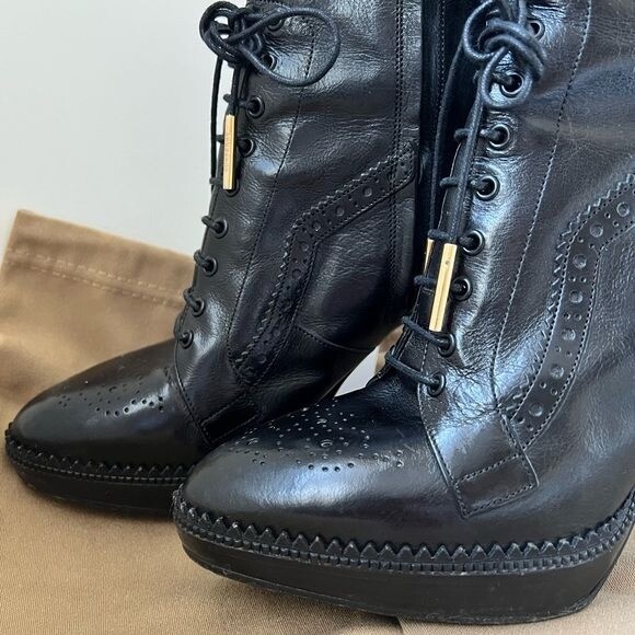 Burberry Brogue Manners 100 Platform Ankle Boots / Booties Size 38 image 3