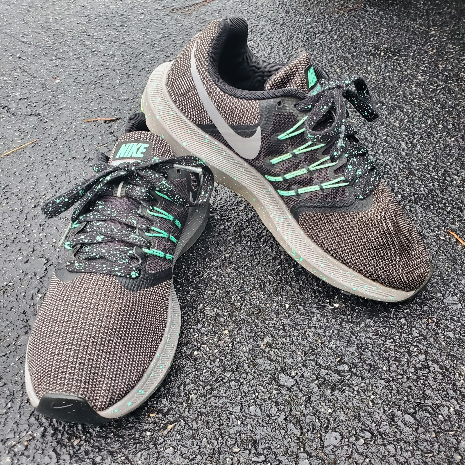 black and gunsmoke run swift se