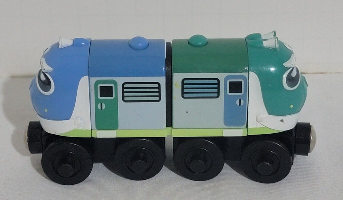 Chuggington Wooden Railway Engine Train Toot & Hoot Tomy Chuggington Wooden Railway Engine Train Toot & Hoot Tomy