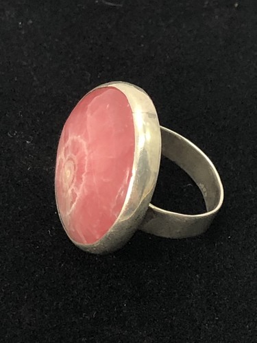 Vintage Signed Southwestern Pink Rhodochrosite Sterling Silver Ring Sz. 6.5 - Picture 3 of 9