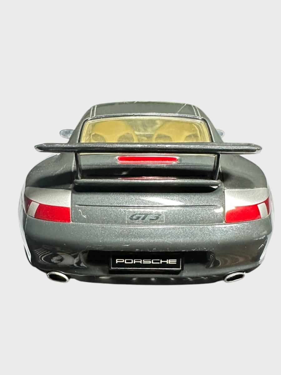 Vintage Radio Shack Porsche 911 GT3 Model 60-4391 996 Remote RC