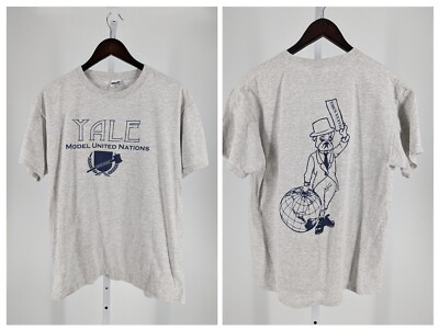 Yale Model United Nations Bulldog Vintage Gray Crewmeck T Shirt Large Jerzees