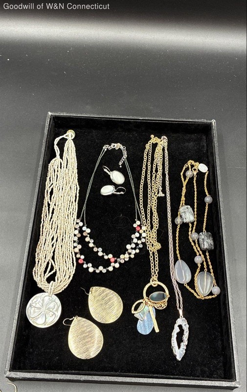7 Piece Fashion Lot