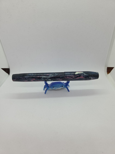 Franklin-Christoph Model 46 Fountain Pen M Nib Dark Blue Purple White Swirl...
