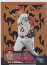 2023 Topps Update GIO URSHELA Halloween Black Cat #US259 02/10 Angels