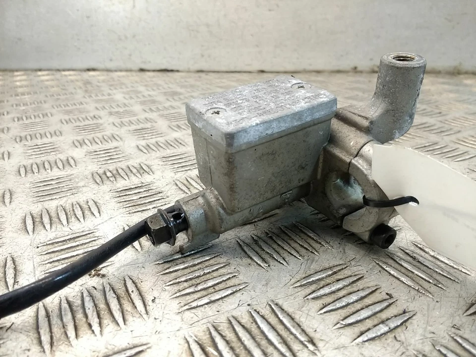 2009 YAMAHA XC125/RIVA 125 Brake Master Cylinder - Image 4 of 4