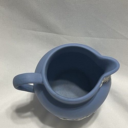 Vintage English Wedgewood Jasperware Blue White Small Mini Pitcher - Picture 6 of 9