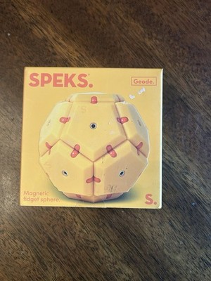 Speks Matte Geode - Pentagons 12-Piece Magnetic Desk Fidget Set - Solar Flare