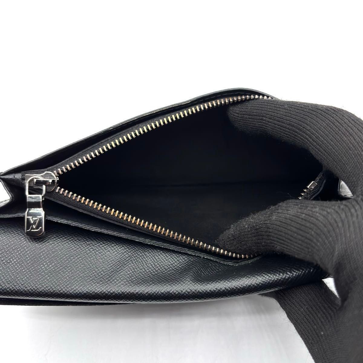 LOUIS VUITTON Wallet: Brazza Split Eclipse Black … - image 4