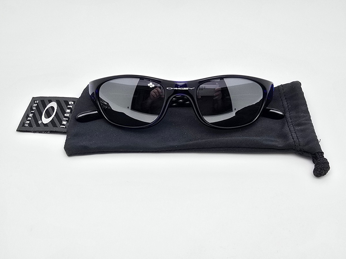 Oakley Black Frame with Blue Lenses Sunglasses OAKLEY Plazma Matte Black Frame/Prizm Sapphire Polarized  main image 4