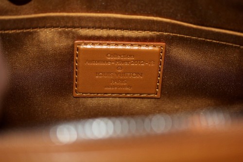 Louis Vuitton $3160 *SUNSHINE EXPRESS* Wooly BABY Souple Gold Sequin Bag LIMITED - Picture 9 of 12