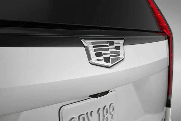 2021-2024 Cadillac Escalade / ESV Monochrome Emblem Set 86527902 Set of 2 OEM GM - Image 2 of 4