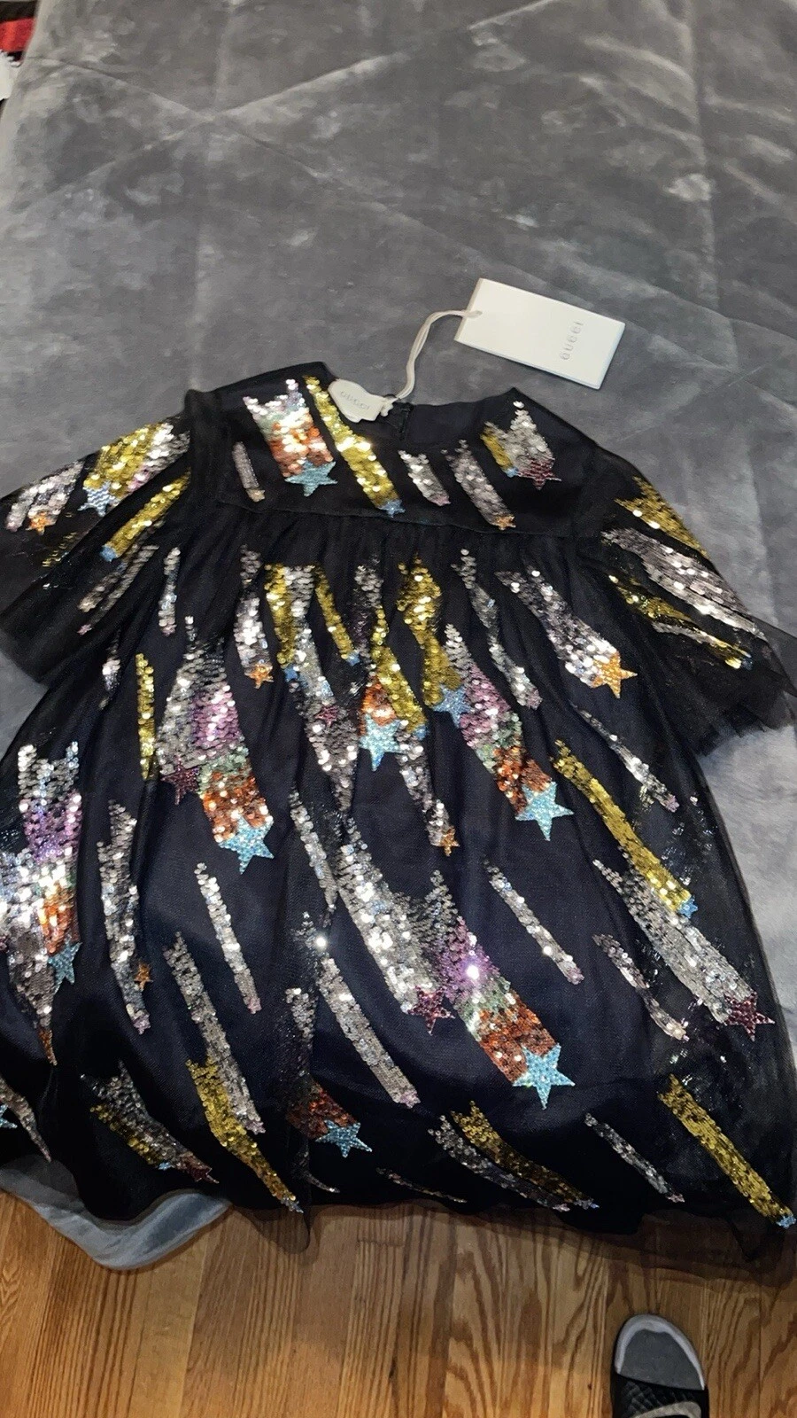 Robe Gucci fille séquence étoiles taille 6 neuve avec étiquette