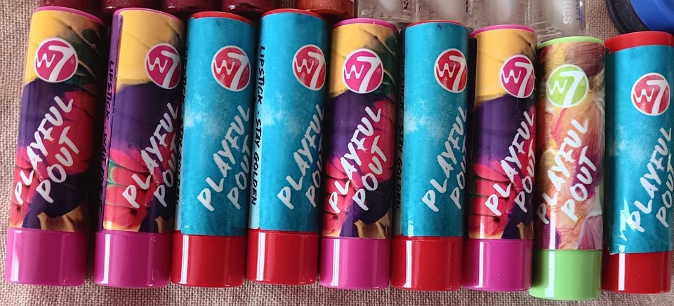 Lote de exfoliantes W7 brillo labial puchero juguetón lápiz labial verde arándano manzana Foto 2 de 4