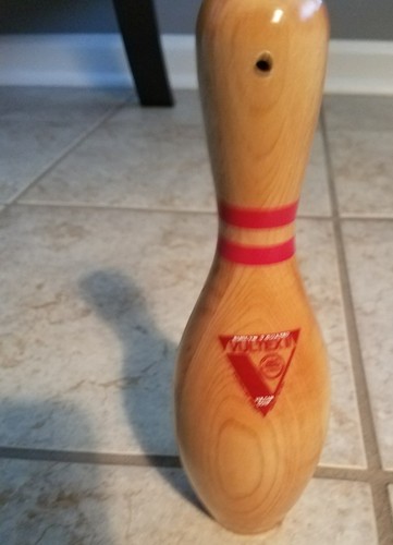 salesman bowling pin sample
