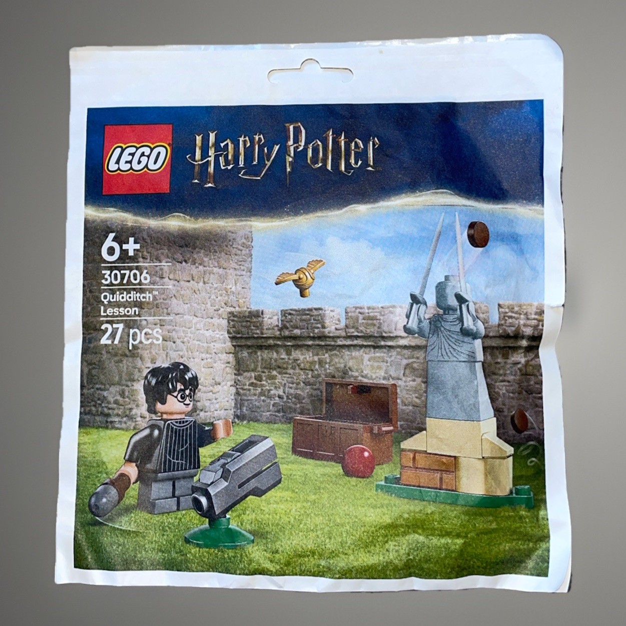 LEGO Harry Potter Quidditch Lesson Polybag 30706 - Image 8