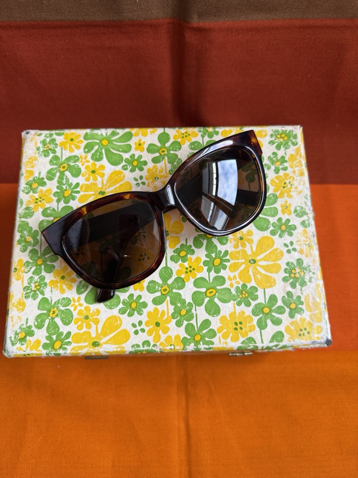 Electric Danger Cat Tortoise Shell Sunglasses , W… - image 6