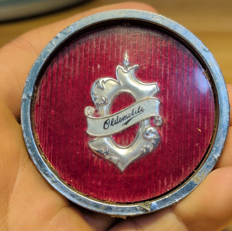 Vintage 1970's-1980's Oldsmobile Cutlass Center Wheel Cap #PT 254842 Ground Find