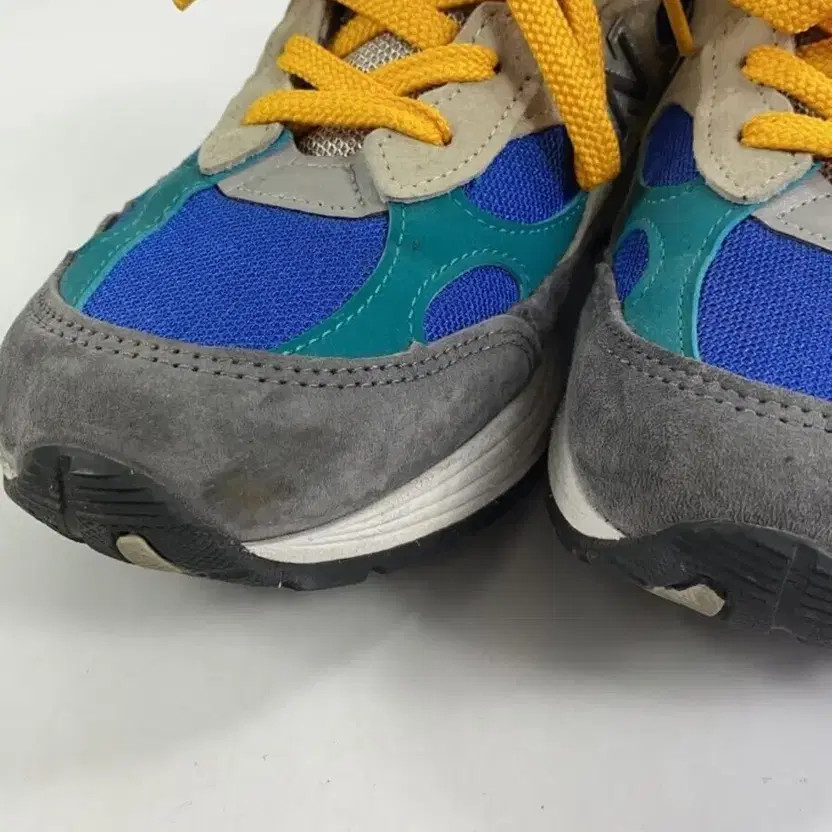 New Balance 992 US Size 8 Sneakers thumbnail 6