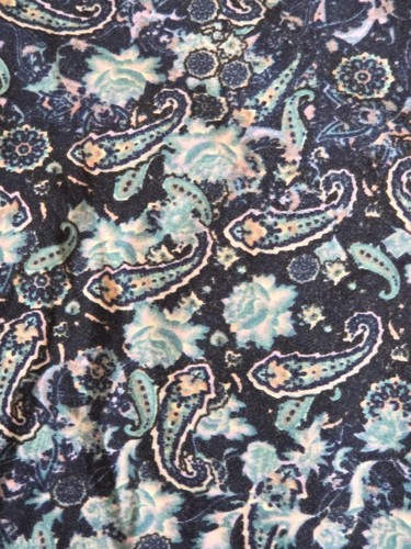 LuLaRoe TC Blue Pink White Paisley Leggings Tall & Curvy New Unicorn! - Picture 5 of 6