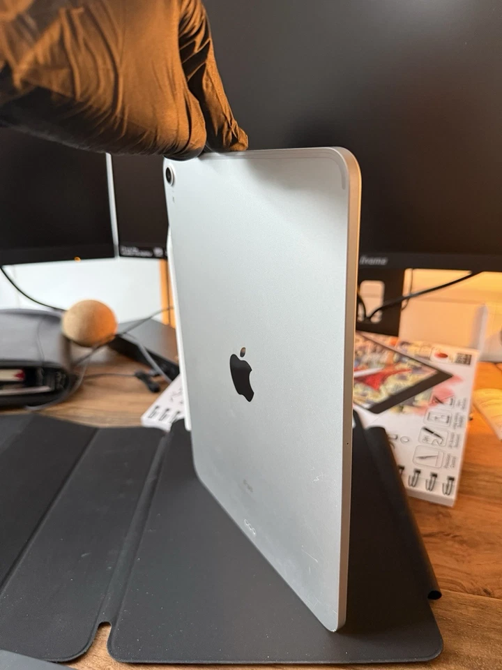 Apple iPad Pro 11” (1. Gen, A1980) - Top Zustand  - Bild 4 von 4