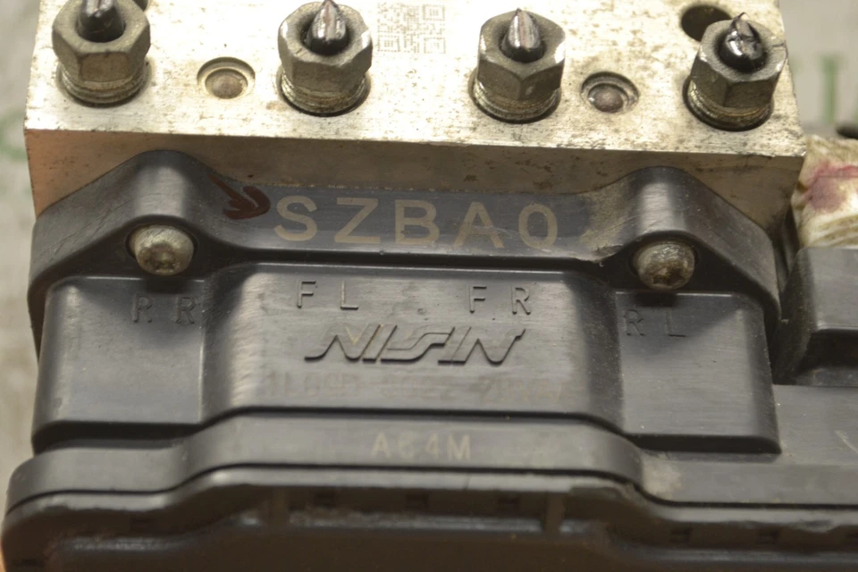 2009-2011 Honda Pilot ABS Pump Control OEM SZBA0 Module 825-10D4 - Image 2 of 4