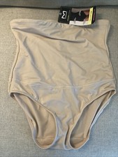 Maidenform High Waist Brief Medium NWT Beige