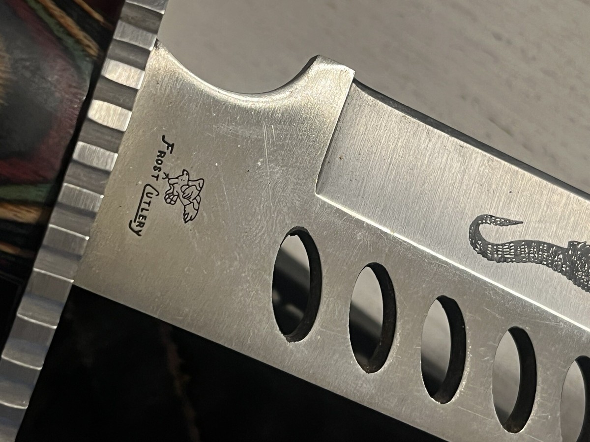 VINTAGE FROST CUTLERY CROCODILE BOWIE I FIXED BLACK BLADE VINTAGE FROST CUTLERY CROCODILE BOWIE I FIXED BLACK BLADE