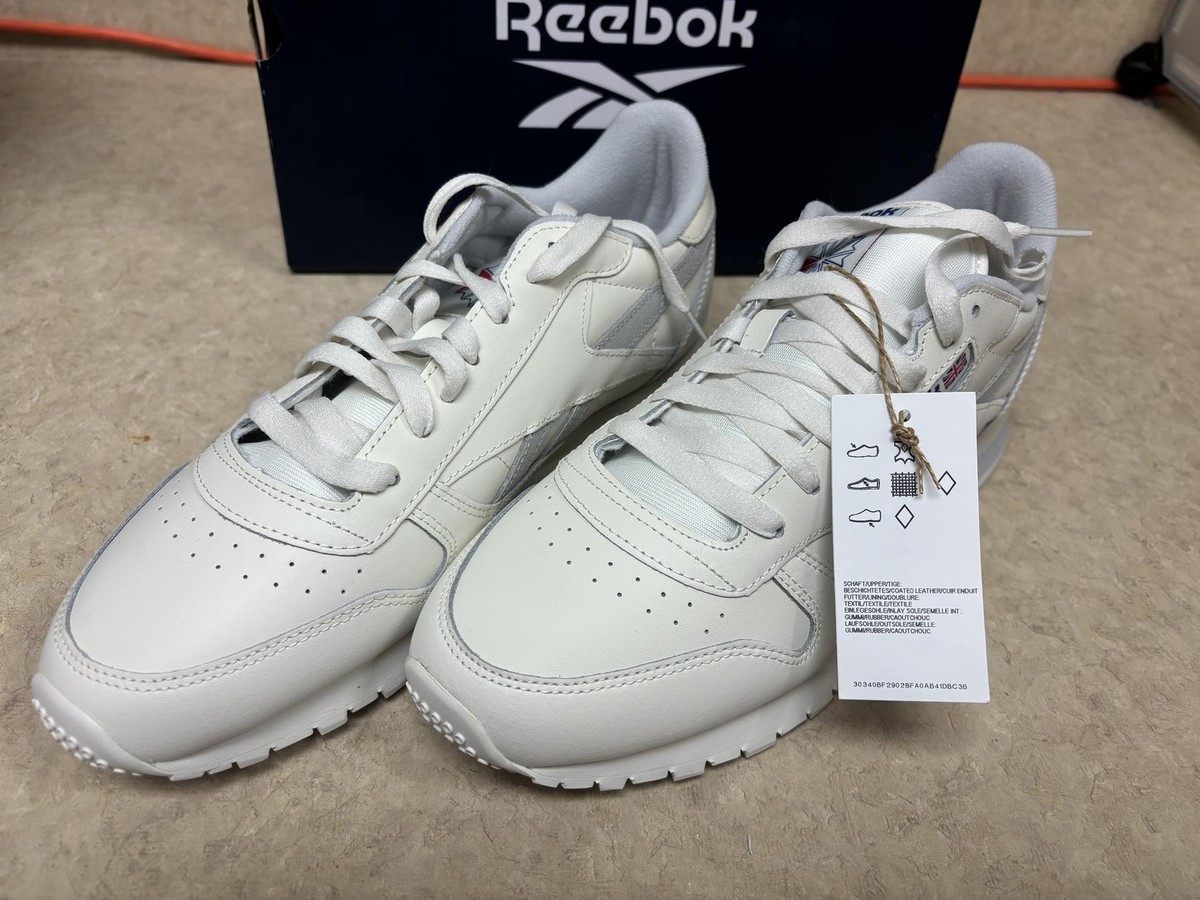 クラシック REFEXE Reebok Unisex Classic Leather Sneaker HQ2230 Chalk/Light