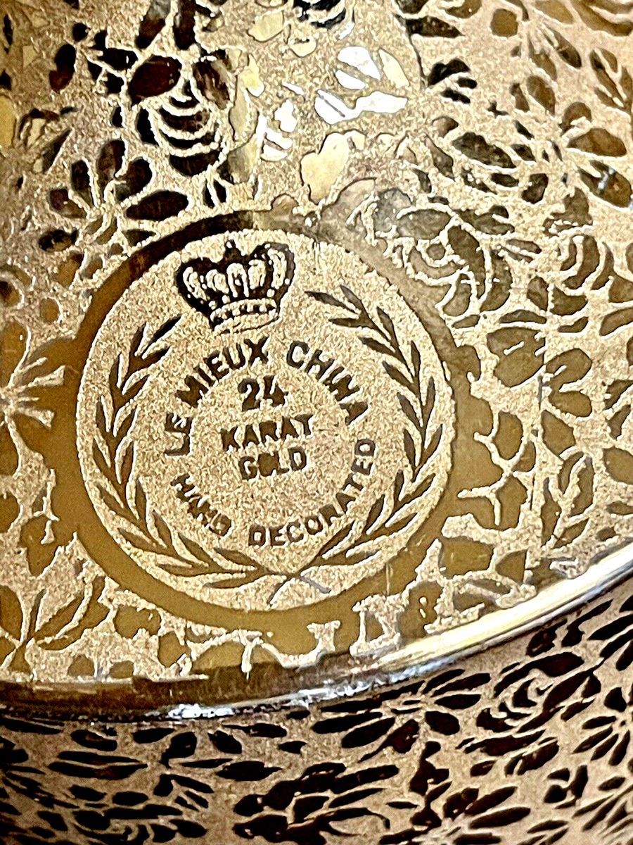 Le Mieux China 24 Karat Gold Hand Decorated 32 Piece Set - Local