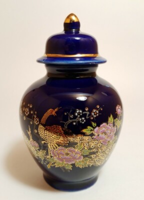 Cobalt Blue With Gold Peacock /& Flowers Japanese Kutani Urn// ginger jar w// Lid