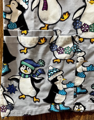 Scrubstar Penguins 🐧 Snow Christmas Holiday Scrub Top Size XL Men Women Unisex - Picture 3 of 4