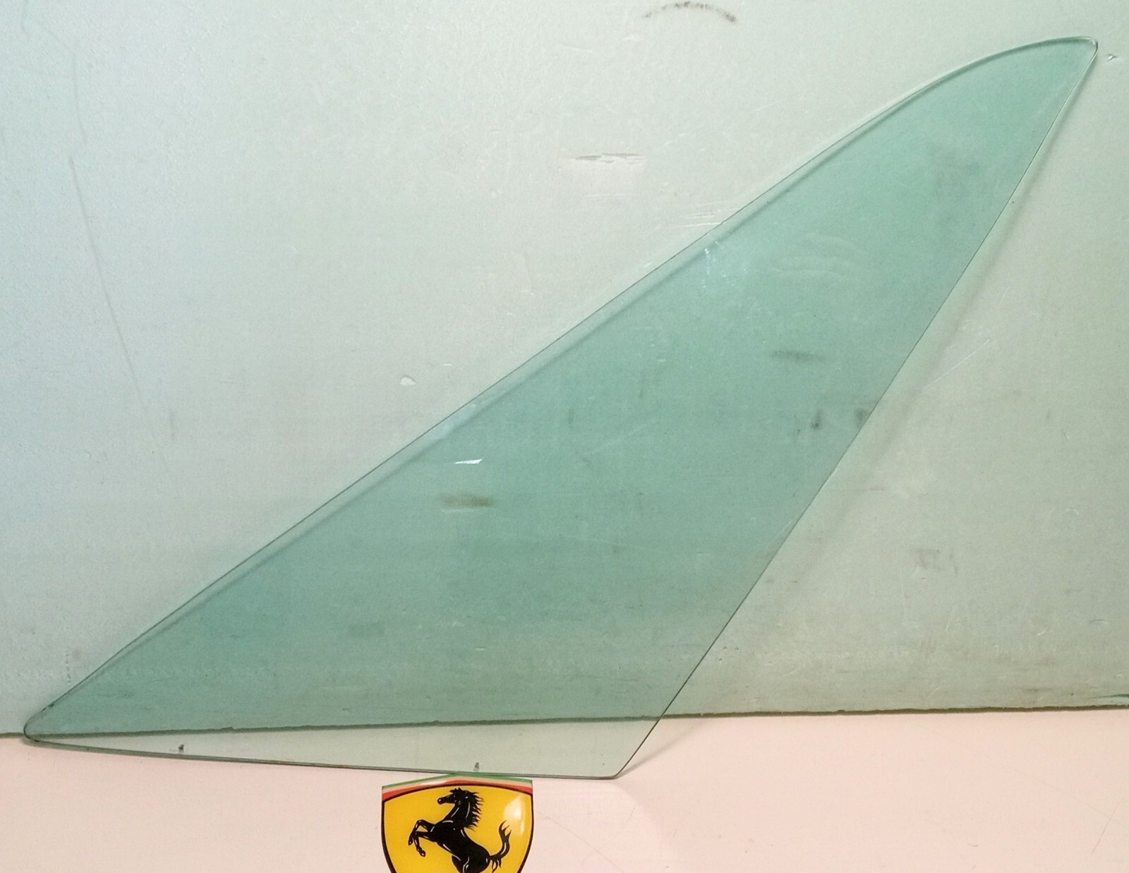 Ferrari 308 Left Hand Quarter Glass Vent Window_208_40023103_Saint Gobain_NEW_OE