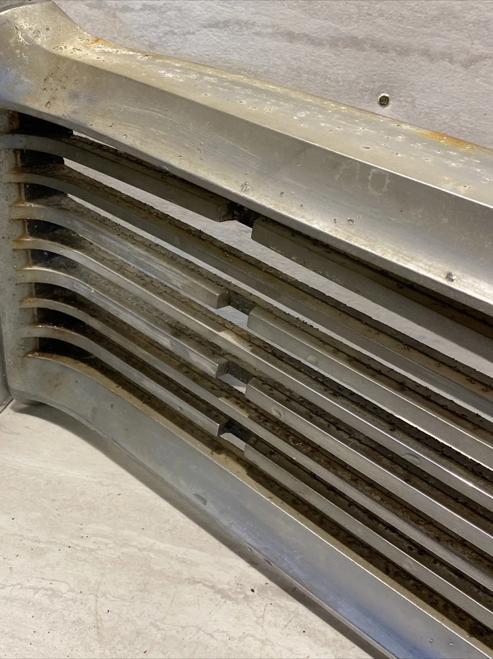 1959-59 Ford Edsel Right Passenger Side Grill 1017346 LH - Image 3 of 4