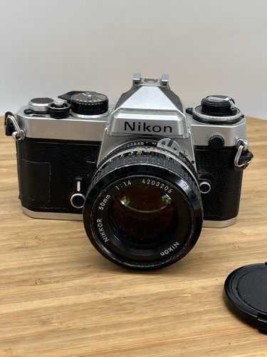 Nikon FE analoge Kleinbildkamera AIS Ai-s Nikkor 50 mm f1,4 Objektiv Japan - Bild 1 von 12
