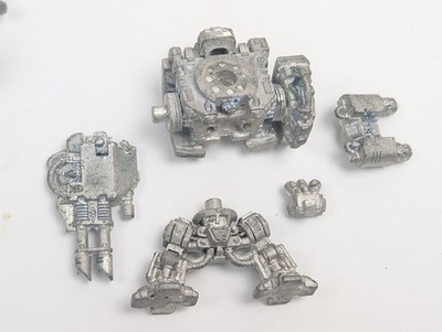 Vintage Warhammer 40K Metal Rogue Trader Space Marine In Artificer Armour 4