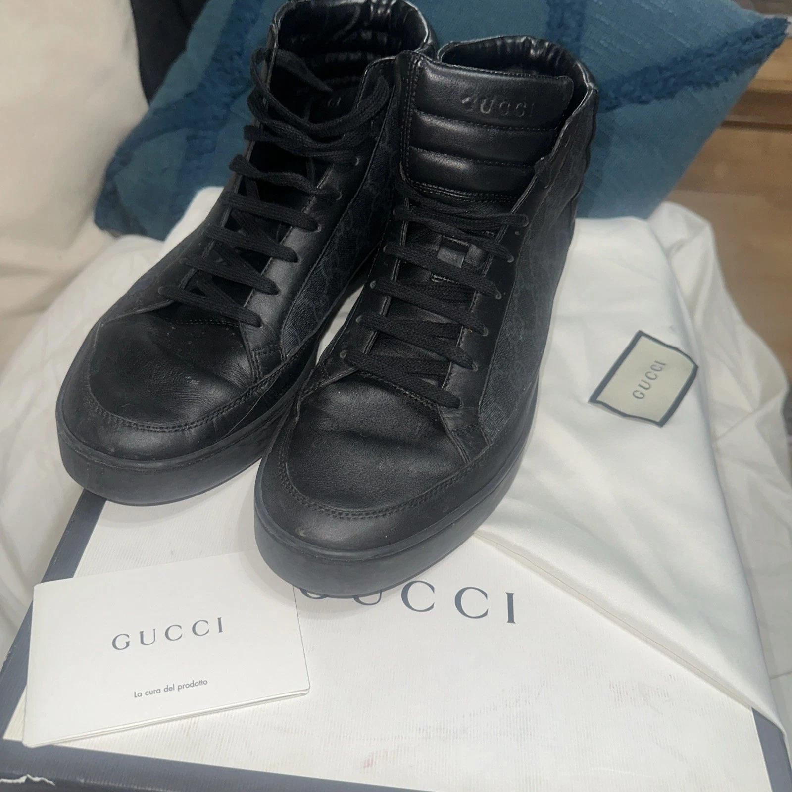 Authentique cache poussière GUCCI Guccisima GG Supreme cuir noir homme taille 8,5 boîte