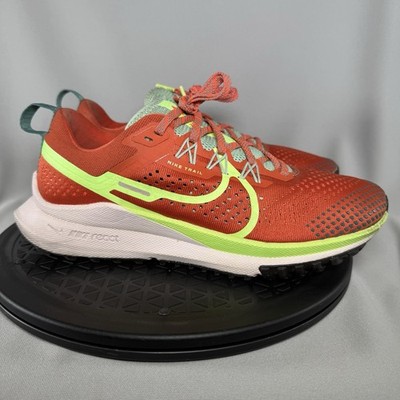 $140 Nike React Pegasus Trail 4 Orange Hiking Trail Shoes Women's Size 9 Cleaned