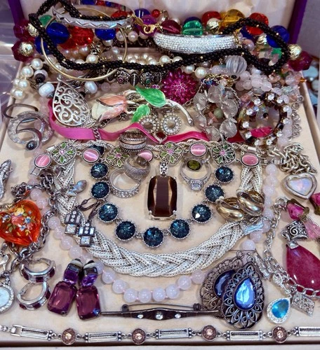 Vintage Estate Costume Jewelry Lot! TRIFARI, NAPIER  and more!