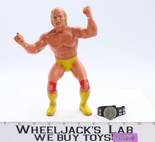 Hulk Hogan W/Championship Belt WWF 8