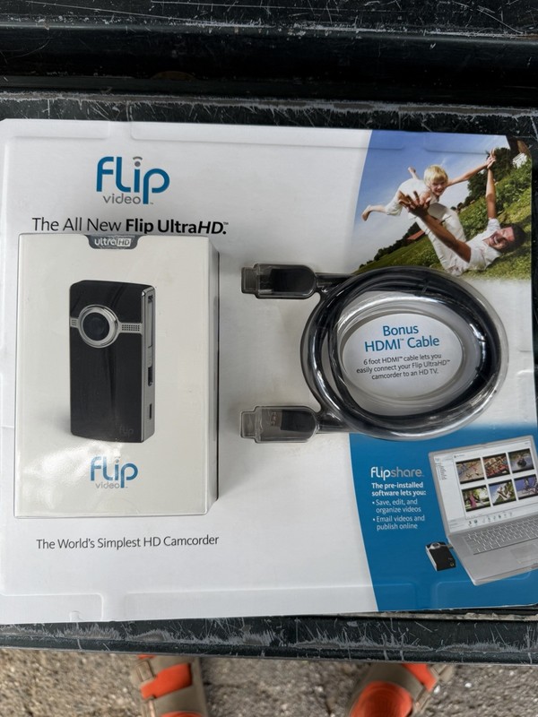 Vintage Flip Camera HD video Recorder Camera Handheld Device HDMI 120 Minutes