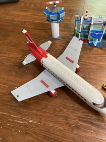 Vintage 2010 LEGO City: Airport Set 3182 Incomplete