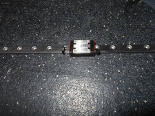 REXROTH R044983006 9 5/16"L LINEAR SLIDE RAIL W/ ONE 31mm x 20mm x 8mm CARRIAGE