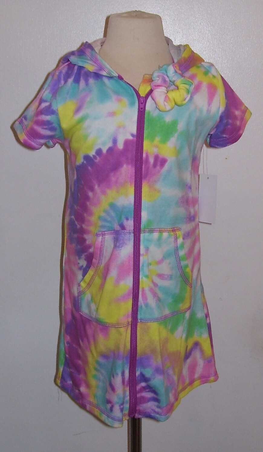 Picture 4 of 5